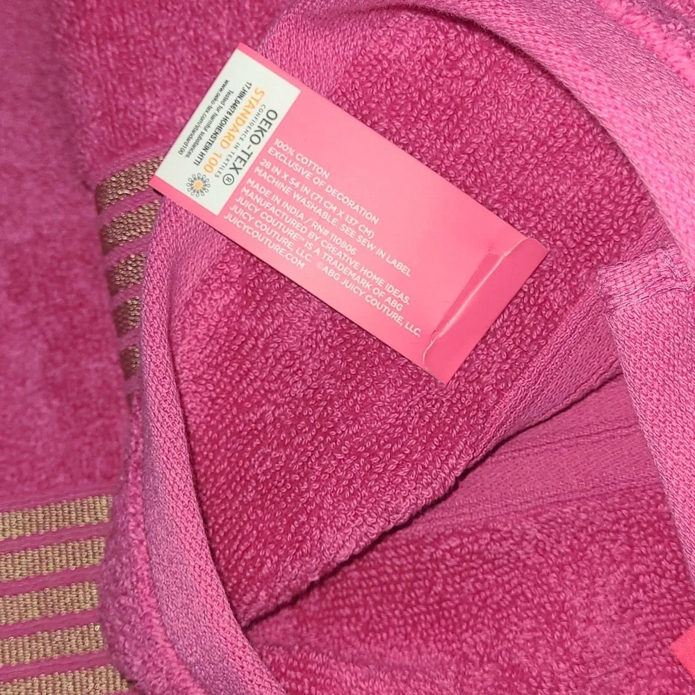 NWT Juicy Couture Bath Towel Set